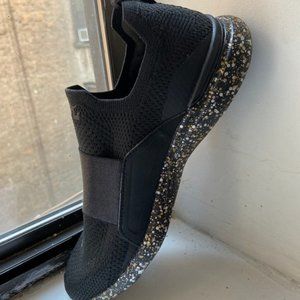 APL brand new Women's TechLoom Bliss